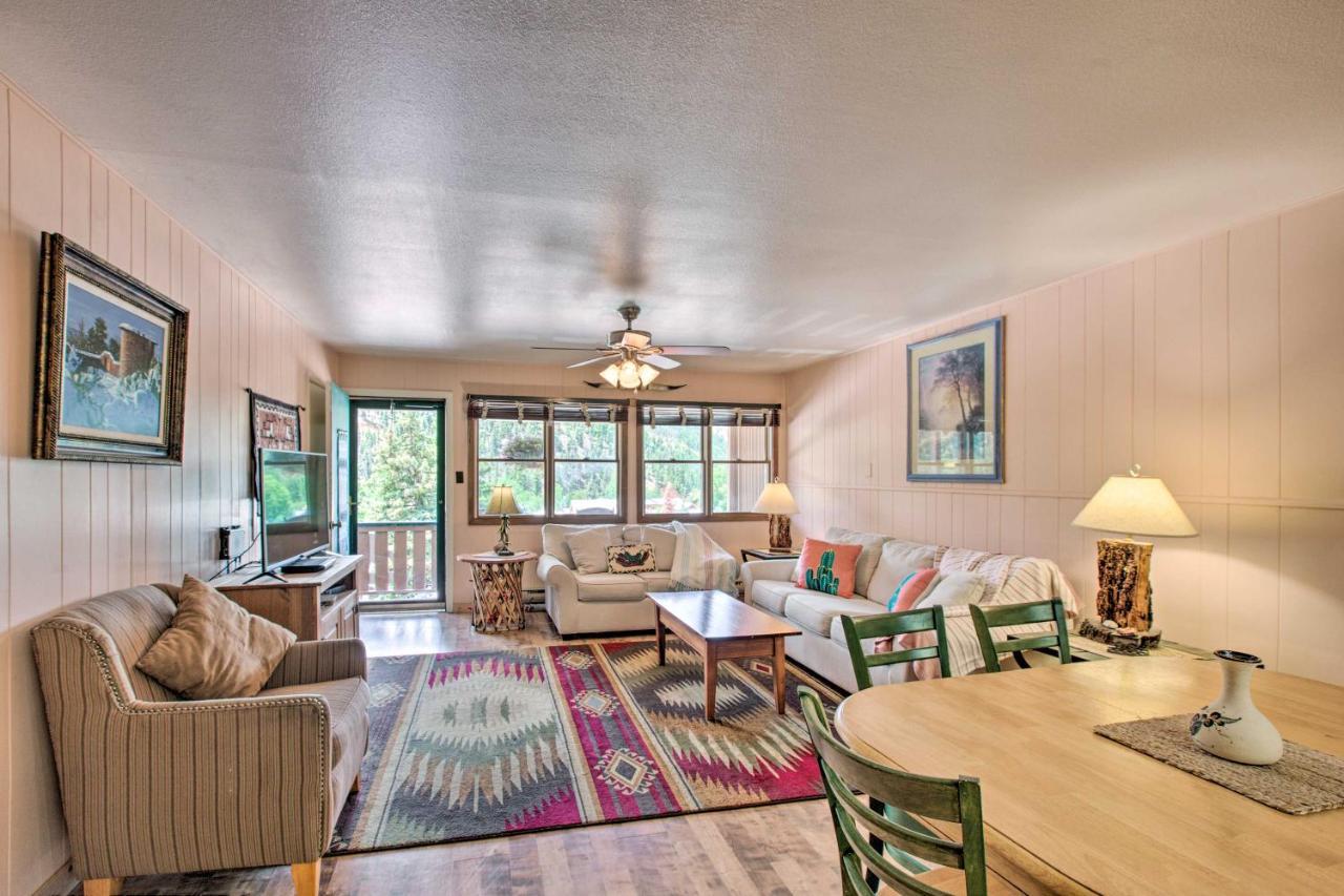 Red River Ski Condo On Main St - Mtn View! Exterior photo