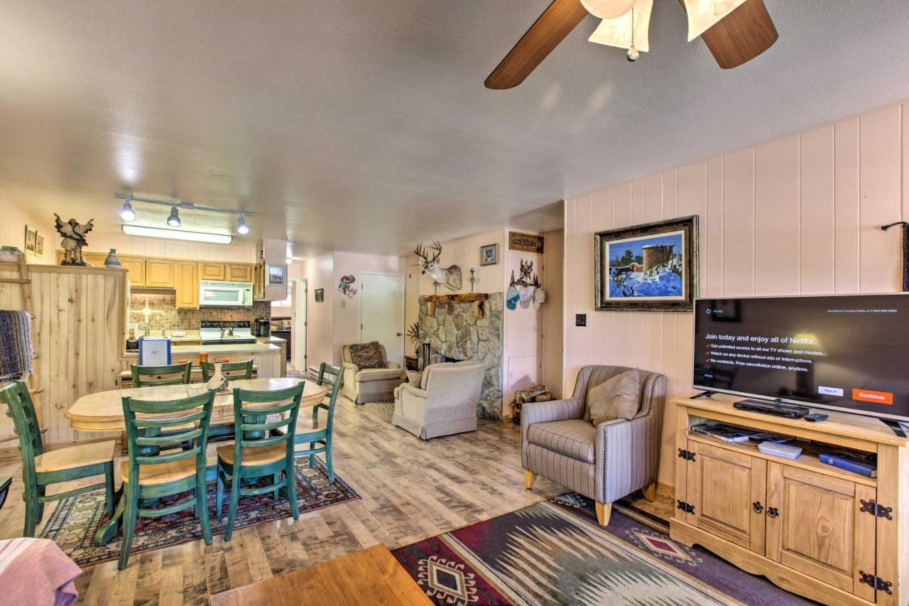 Red River Ski Condo On Main St - Mtn View! Exterior photo