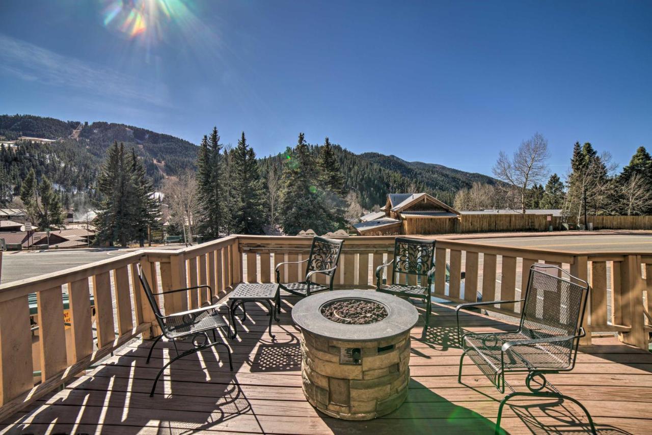 Red River Ski Condo On Main St - Mtn View! Exterior photo