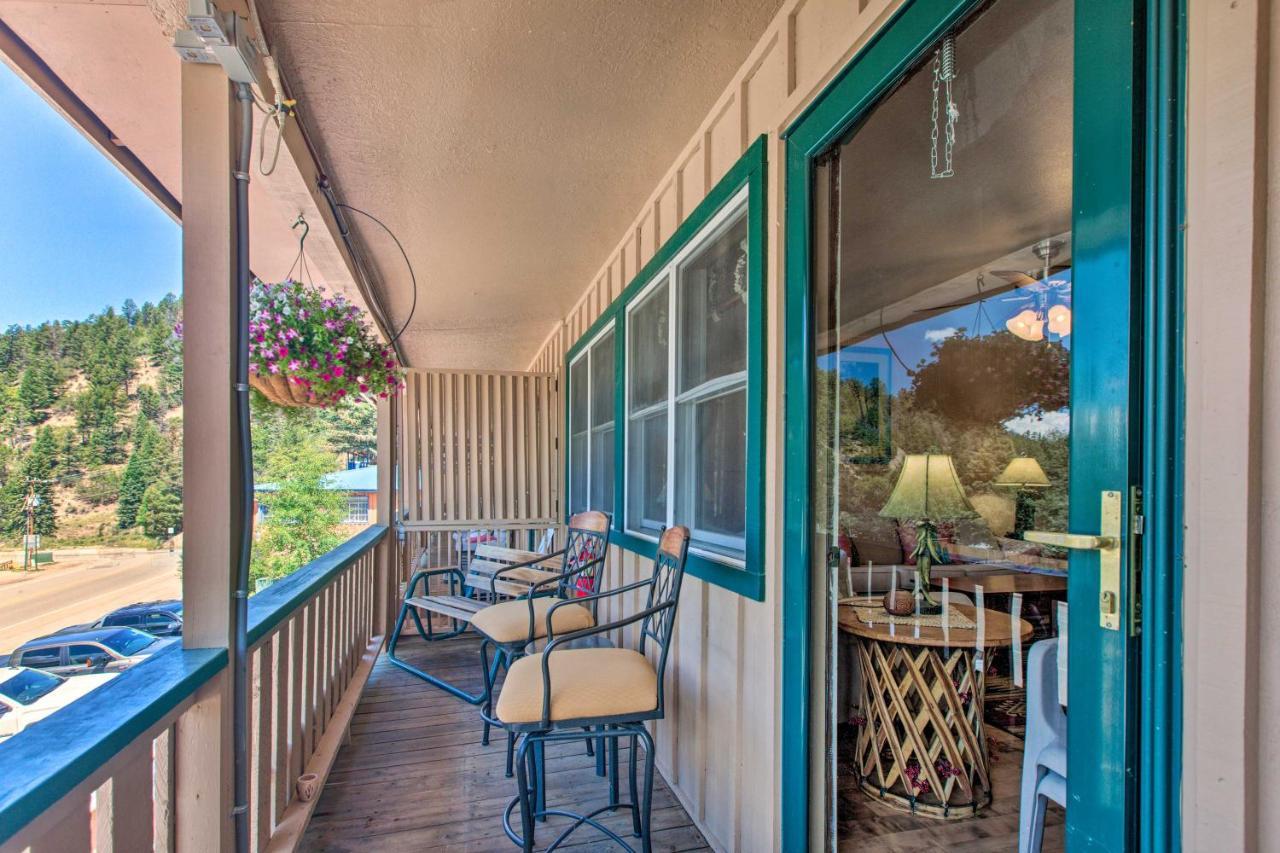 Red River Ski Condo On Main St - Mtn View! Exterior photo